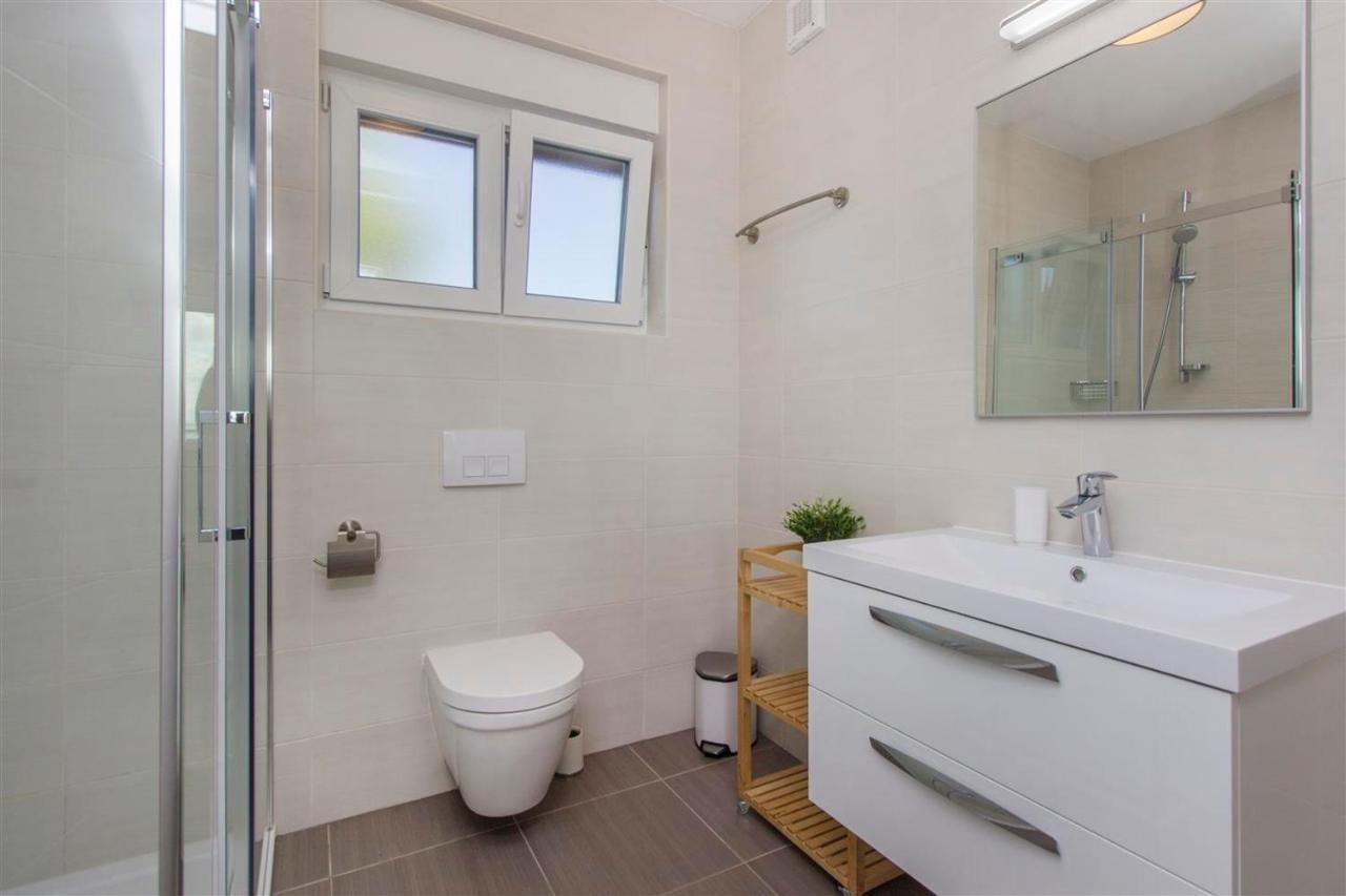 Villa Top Of Murter, One Bedroom Apartment Екстер'єр фото