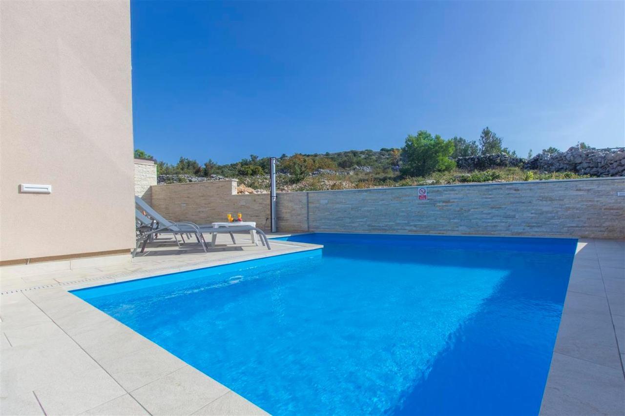 Villa Top Of Murter, One Bedroom Apartment Екстер'єр фото